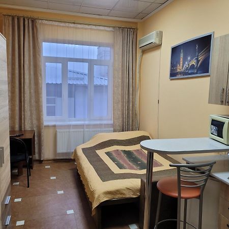 Мини - студия возле метро Академика Павлова Харьков Экстерьер фото